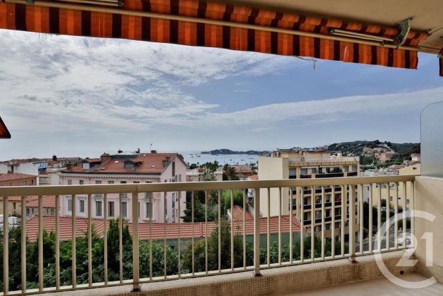 Appartement à vendre - 3 pièces - 59.0 m2 - BEAULIEU SUR MER - 06 - PROVENCE-ALPES-COTE-D-AZUR - Century 21 Lafage Transactions